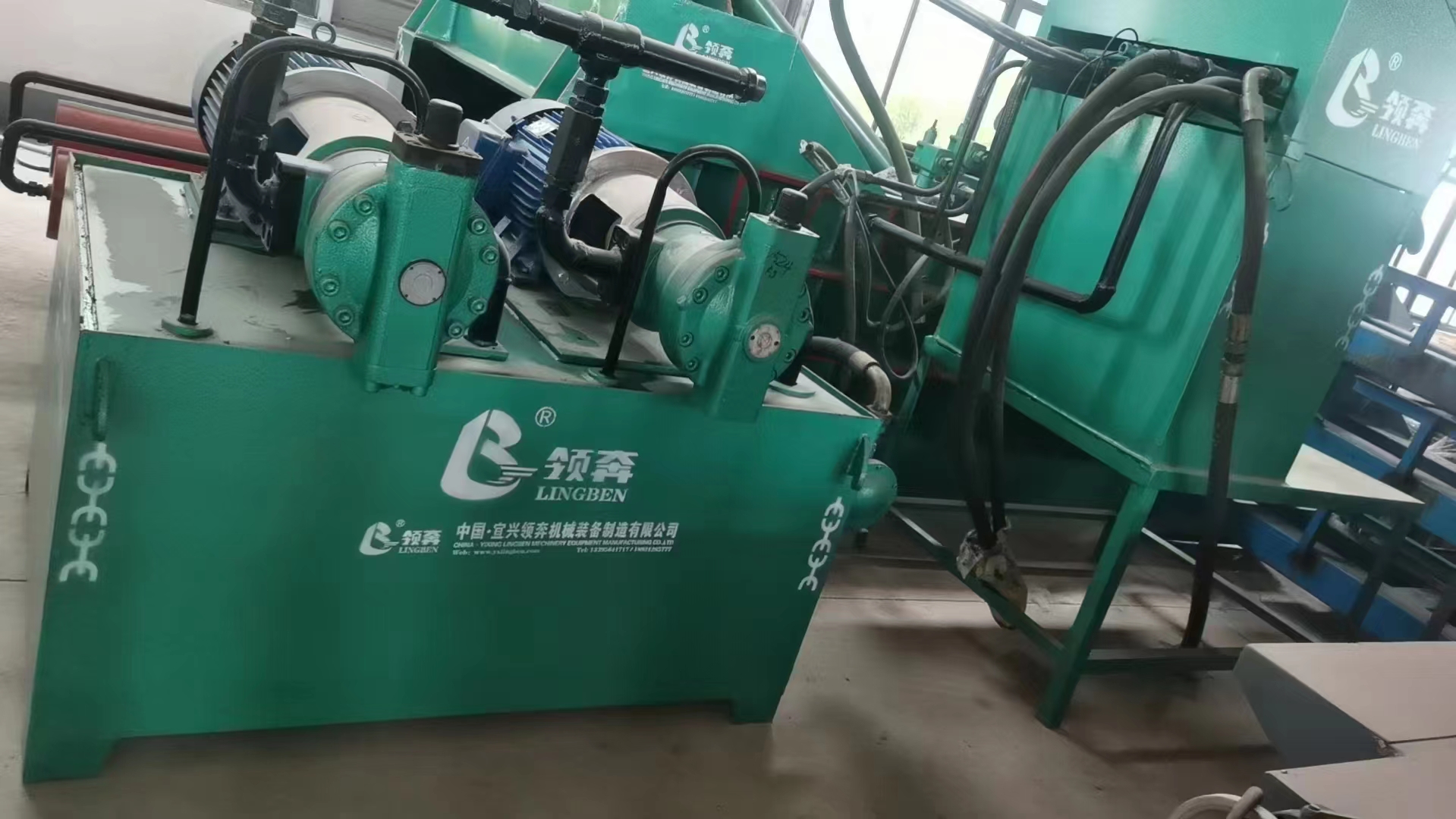 68f550a8f68e93772d32d0e225202c9.jpg