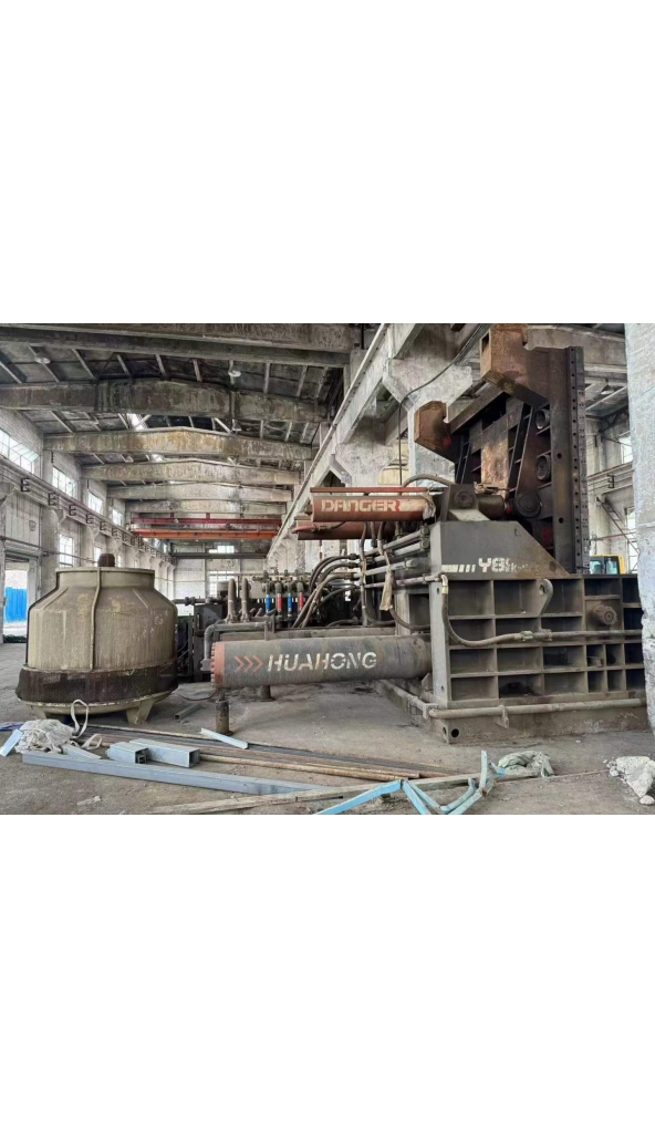 售华宏1000吨双主缸全自动打包机：1台，箱体尺寸：3500x3000mm，包块：700×700mm，精品设备，欲购从速！淘宝热线：18921285777.李。