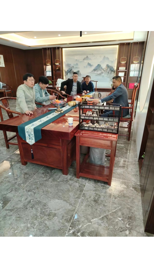 韩国友人来华洽谈项目！！！！欢迎来到宜兴领奔机械装备制造有限公司