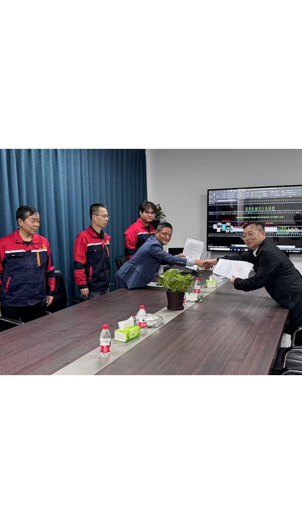 领奔机械装备制造团队竭诚为全球客户服务！服务永无止境、品质始终如一。